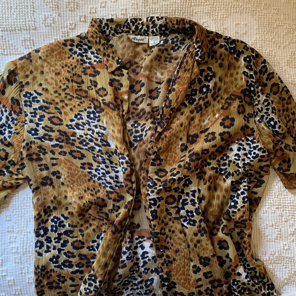 Angee Leopard Print Shirt Size L